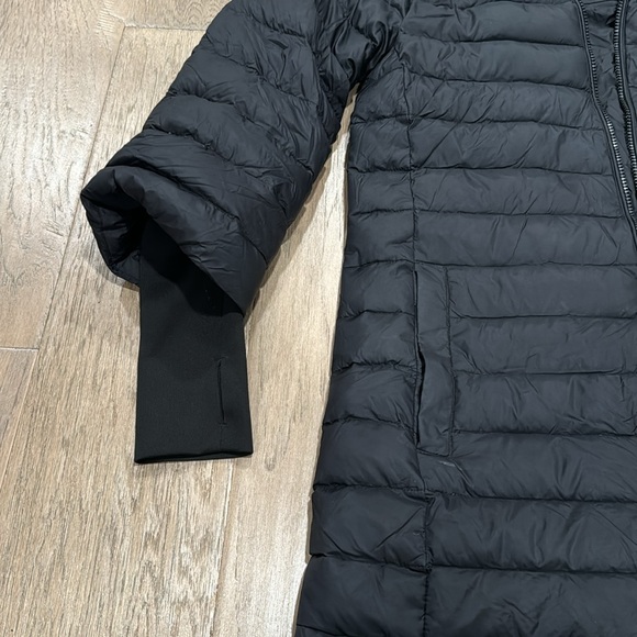 Women’s Calvin Klein Small Premium Down Puffer Jacket - Picture 8 of 10